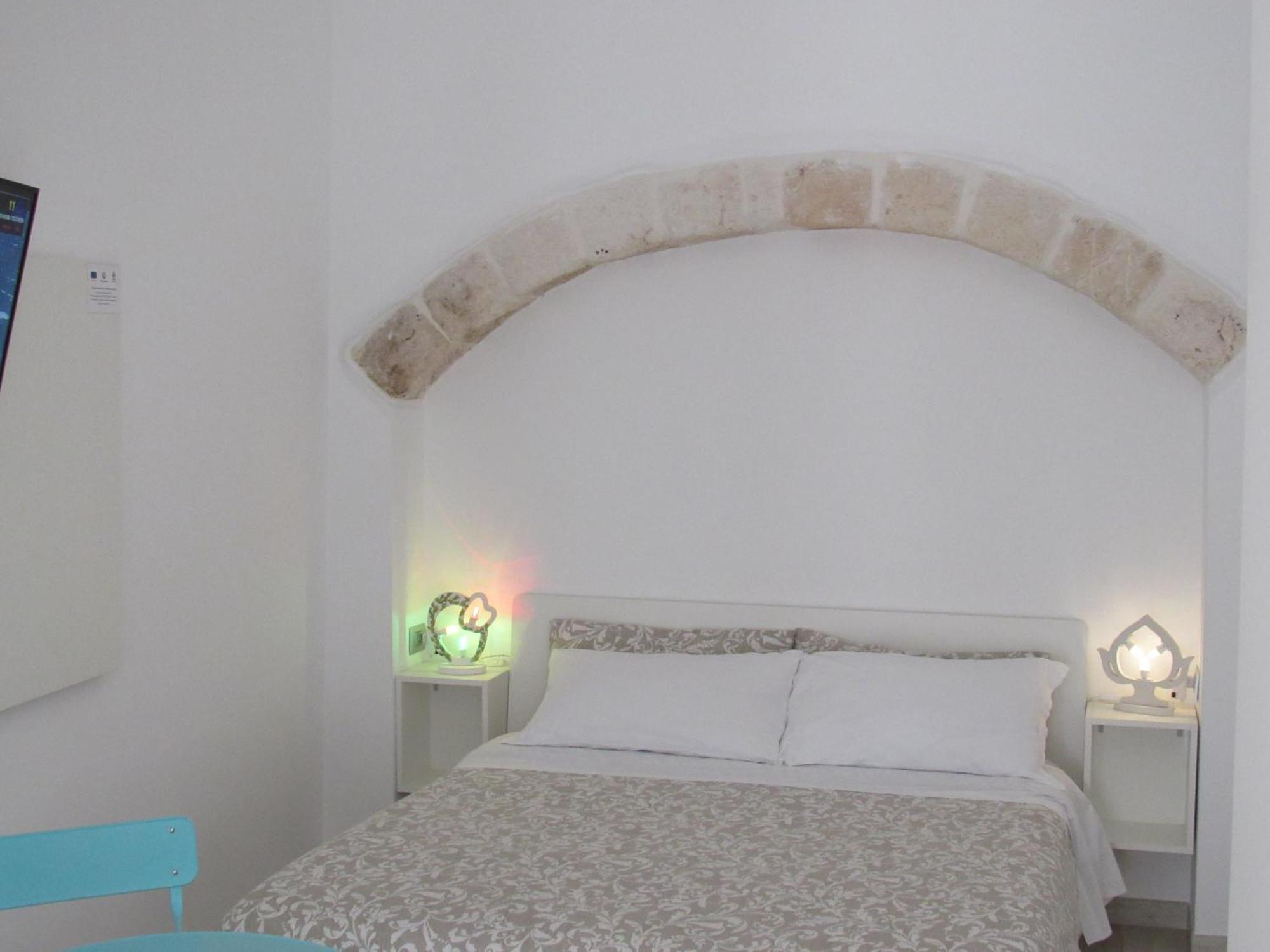 Vicolo Fiorito B&B 滨海波利尼亚诺 外观 照片