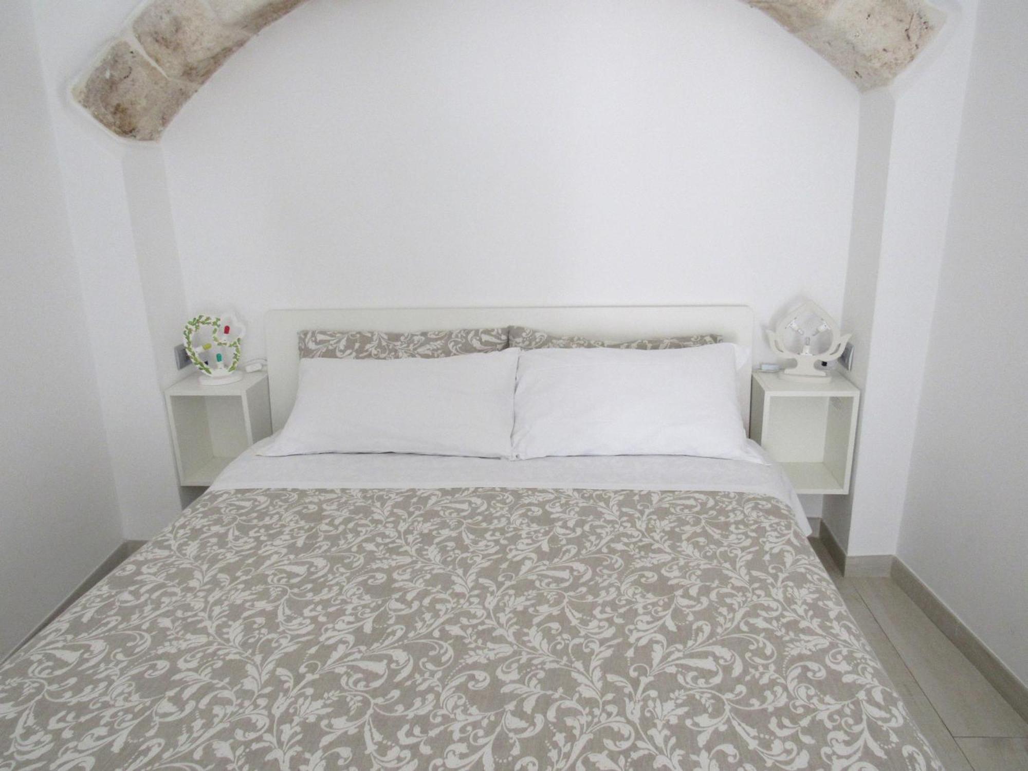 Vicolo Fiorito B&B 滨海波利尼亚诺 外观 照片